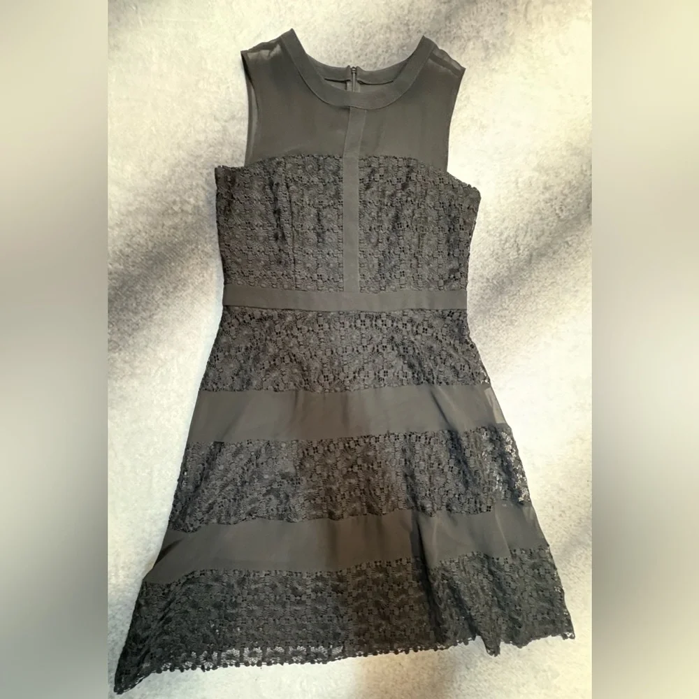London Times Black Lace & Mesh Fit & Flare Cocktail Dress - Size 10 - Picture 2 of 6